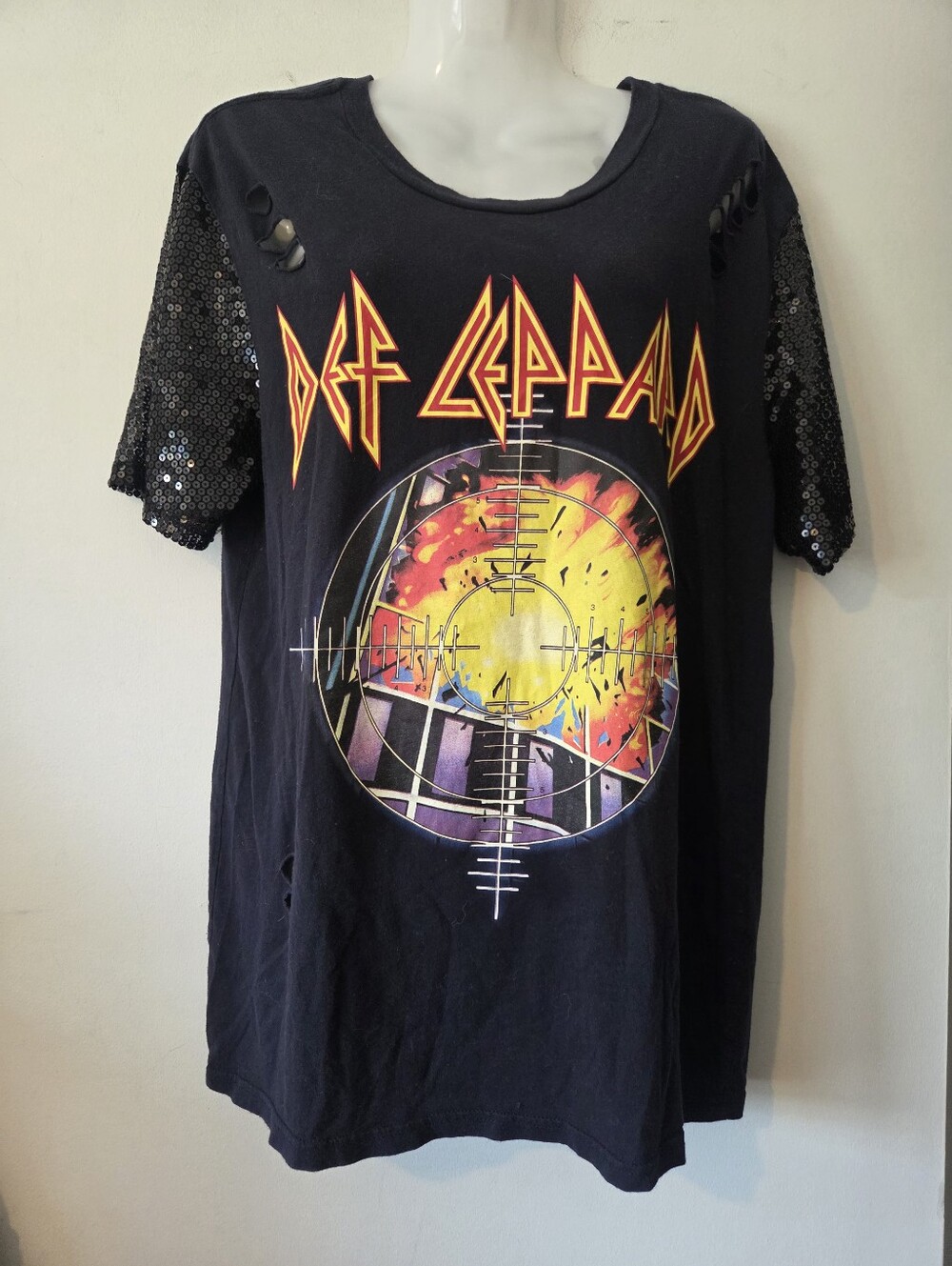Def Leppard "Pyromania" T-Shirt Sequin Sleeves Rare